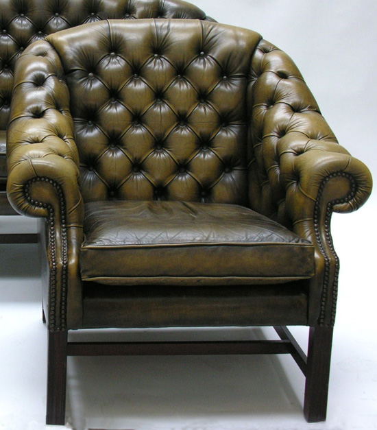 185-03250 Chesterfield easy chair Wade Green