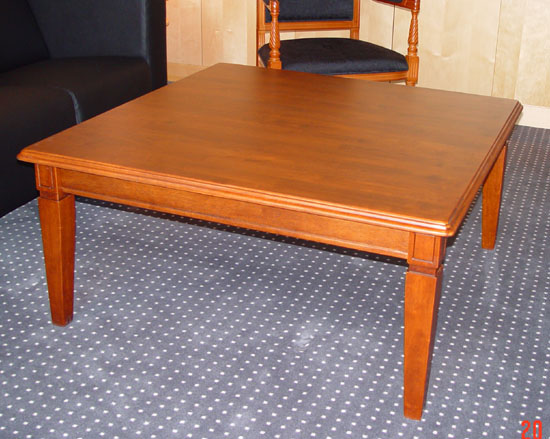 185-0320 Coffee table, antique oak dark, 110x110cm