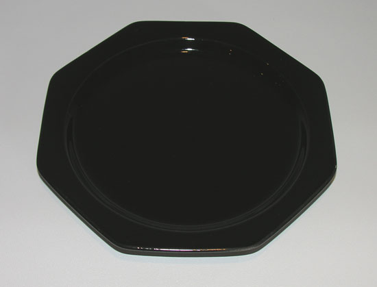 Tallerken 8-kant sort B&G 18 cm