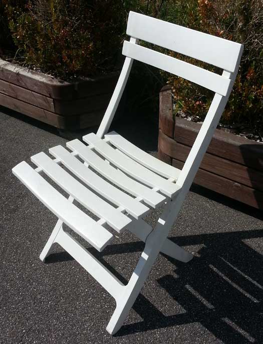 185-0220 Café chair Grosfillex white plastic