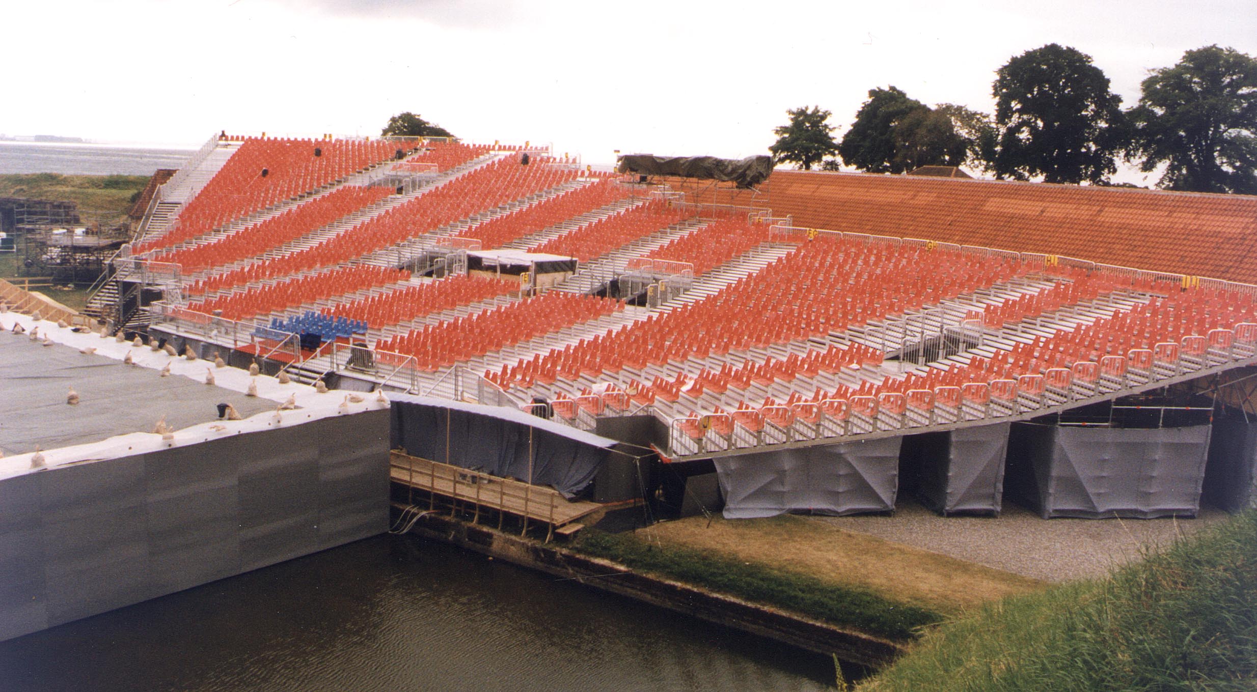 185-620314K1 Grandstand for Hamlet at Kronborg Castle 1997